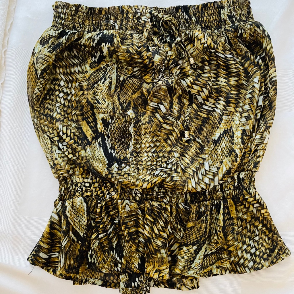 Beautiful Cache Top